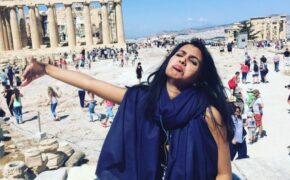 “Chết cười” cảnh vợ trẻ đi tuần trăng mật… một mình