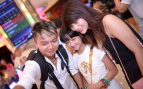 Cùng ngắm những bộ cánh hàng hiệu của sao nhí Thanh Mỹ