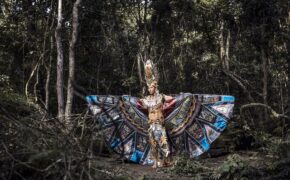 Ngọc Tình oai dũng trong trang phục dân tộc dự thi Nam vương