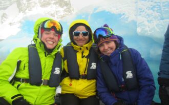 Cô gái 8X Việt đặt chân tới vùng đất Nam Cực