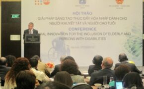 Thúc đẩy hòa nhập cho người khuyết tật và người cao tuổi