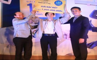 Gặp người trúng thưởng 1 tỷ đồng từ chương trình khuyến mãi