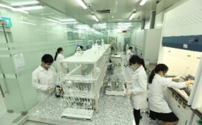 Khám phá hệ thống phòng kiểm nghiệm thực phẩm của VinMart