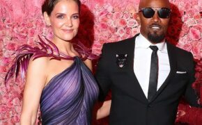 Katie Holmes và Jamie Foxx đã chia tay