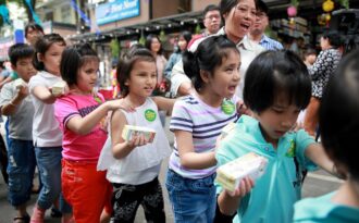 “Trung thu mơ ước” đến với trẻ em có hoàn cảnh đặc biệt