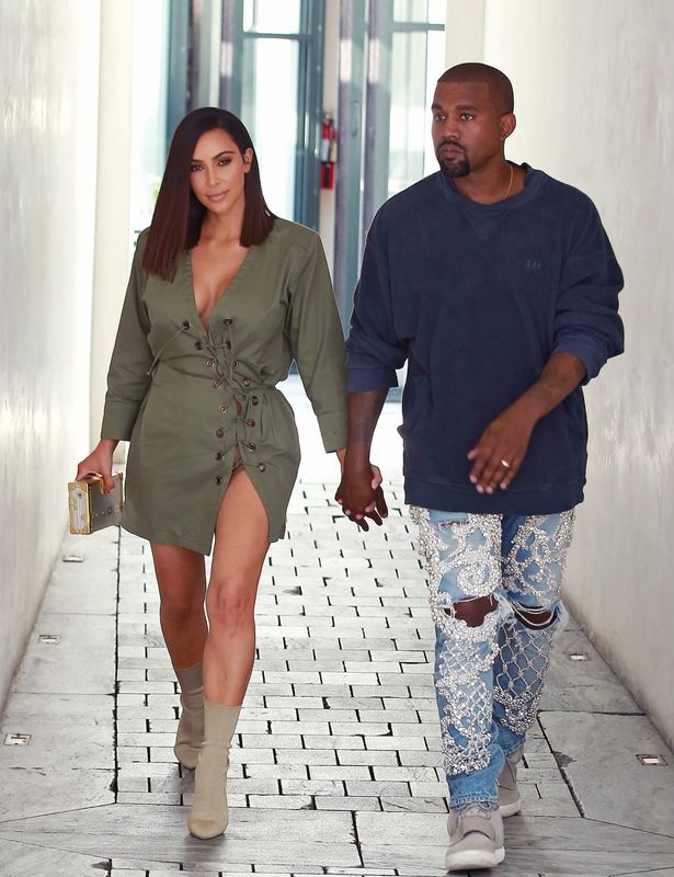 Kim Kardashian quá lo lắng cho sức khỏe của chồng - 2