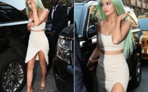 Kylie Jenner bốc lửa với váy xẻ cao, áo hở bụng