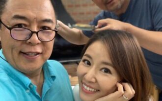 “Hạ Tử Vy” Lâm Tâm Như tái ngộ “Hoàng A Mã” Trương Thiết Lâm