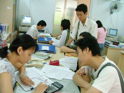 Teen coi chừng “sập bẫy” mùa làm thêm cuối năm