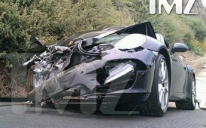 Lindsay Lohan dính tai nạn xe hơi