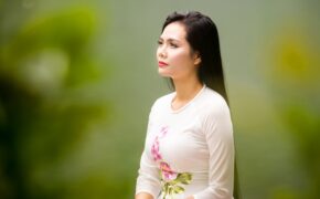 Lương Nguyệt Anh không kìm được nước mắt khi hát “Nhớ mẹ mẹ ơi!”