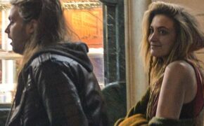 Lần hiếm hoi, cánh săn ảnh thấy 3 con của Michael Jackson xuất hiện cùng nhau