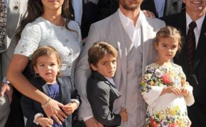 Matthew McConaughey khoe vợ con trong ngày nhận sao trên Đại lộ danh vọng