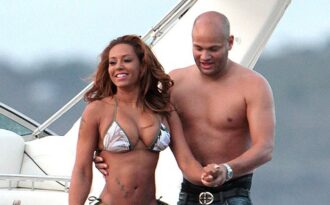 Mel B từ chối chu cấp tiền ăn cho chồng cũ