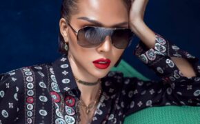 Sau “cú lừa ngọt ngào” với Kỳ Duyên, Minh Triệu bất ngờ xuất hiện một mình