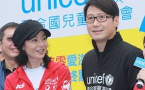 Lê Minh mỉm cười sau những ngày “giông bão”