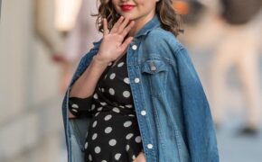 Miranda Kerr bầu bí vẫn rất xinh đẹp