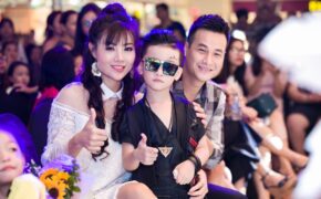 Vợ chồng Phan Hương- Khải “sở khanh” gây náo loạn đêm thời trang nhí