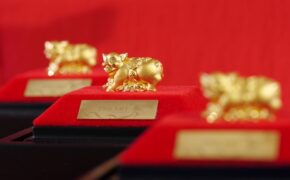 Ngày Vía thần tài ở Việt Nam đang bị bóp méo để mê hoặc lòng tham của con người?