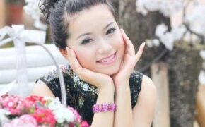 Nghề hot mùa Hè: SV nghệ thuật trổ tài “gõ đầu trẻ” (P2)