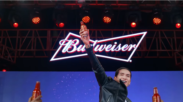 Budweiser cùng BB Trần tung show hài độc thoại, khuấy động không khí mùa Tết - 3