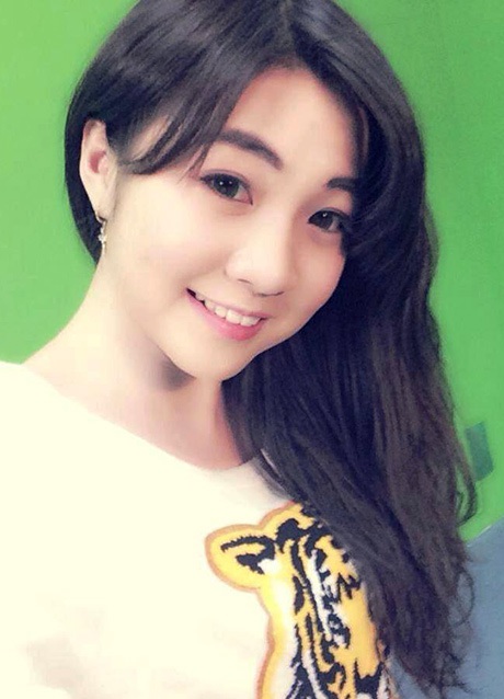 Trần Huỳnh Như - cô gái có tài đọc rap nhanh như máy đang gây sốt trên mạng