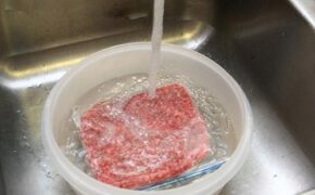 Những sai lầm mẹ Việt hay mắc trong nấu ăn