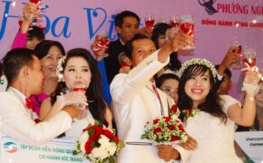 Rộn ràng đám cưới tập thể đầu xuân cho người lao động ở Sóc Trăng