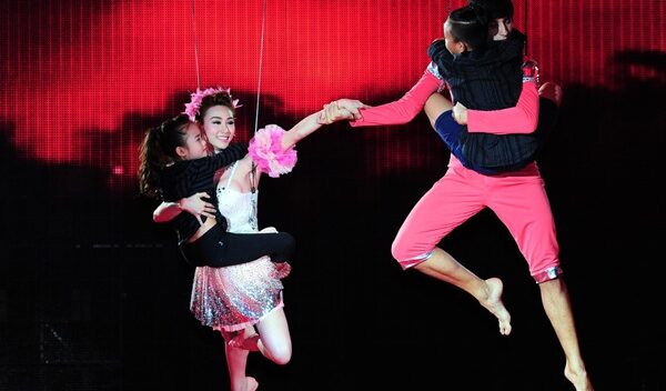 Ngân Khánh chia sẻ cảm xúc sau đăng quang Bước nhảy hoàn vũ