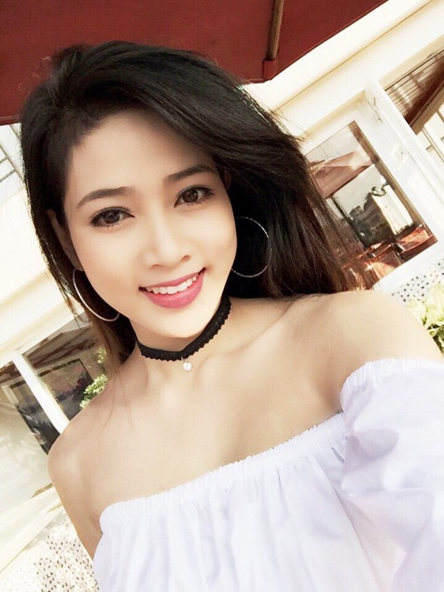 Thanh Hằng từng phải làm những công việc như rửa bát, bưng bê... để được đi học khóa đào tạo diễn viên và người mẫu.