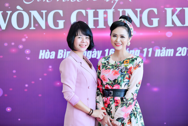 Nữ hoàng hoa hồng Bùi Thanh Hương hội ngộ siêu mẫu Hạ Vy trên ghế nóng “Người đẹp xứ Mường” - 5