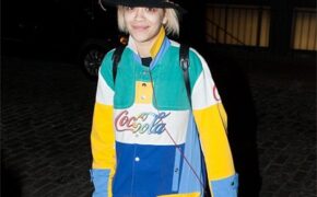 Ca sỹ 9X người Anh mặc áo “kỳ dị” giá hơn 1000 bảng