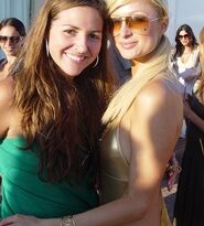 Paris Hilton kết bạn với trợ lý của Britney