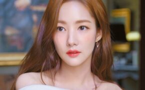“Thư ký Kim” Park Min Young mạnh mẽ đối diện với bình luận quấy rối tình dục