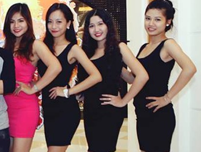 Người mẫu quảng cáo – Nghề “hot” mùa Tết