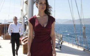 Cận cảnh siêu du thuyền hơn 200 tỉ đồng của điệp viên 007