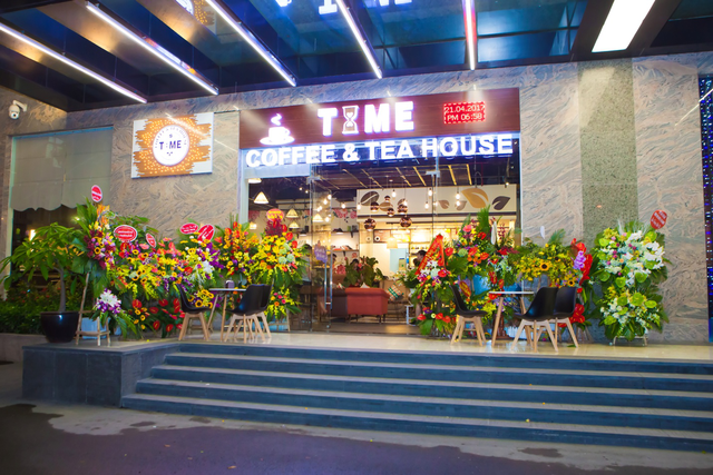 Lễ khai trương Time - Coffee & Tea House tại TTTM Vincom Nguyễn Chí Thanh