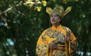 Ca sĩ Trường Lê tự tin hát hay không kém Quang Lê