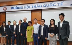 Khởi động sân chơi chứng khoán cho sinh viên