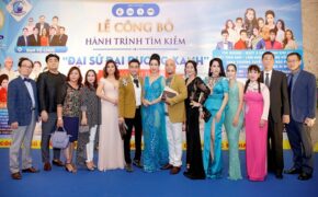 Nam vương Huy Hoàng kêu gọi mọi người chung tay vì môi trường biển hải đảo