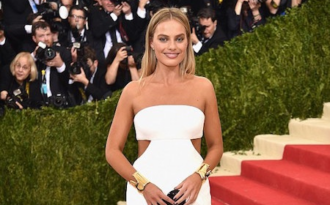 Kiếm bộn tiền, sao Hollywood vẫn thuê nhà chung để tiết kiệm