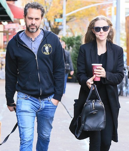 Amanda Seyfried và Thomas Sadoski là một cặp đôi đẹp của làng giải trí