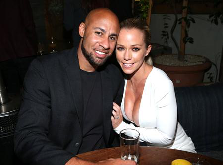 Kendra Wilkinson đã quyết định đưa đám cưới của mình với Hank Baskett vào trong chương trình truyền hình thực tế “Kendra” với hơn 2.1 triệu lượt người theo dõi