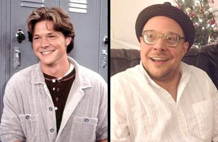 Anh chàng Harvey, do Nate Richert đóng, trong “Sabrina the teenage witch” từng đánh cắp trái tim của Sabrina và hàng loạt khán giả xem đài. Nhưng giờ đây, các fans chắc chắn sẽ cảm thấy “sụp đổ” với hình ảnh mới nhất của Nate.