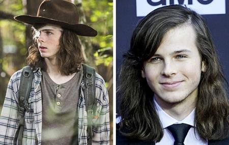 Chandler Riggs chỉ mới 10 tuổi khi tham gia bộ phim “The walking dead” và chính lối diễn xuất trong trẻo, duyên dáng của Chandler Riggs đã giúp cho nhân vật Carl Grimes mà cậu bé đóng được “sống thọ” trong một tác phẩm xác sống kinh dị như “The walking dead”.