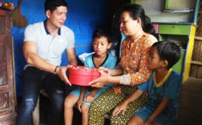 Bình Minh và bữa cơm đậm vị yêu thương những ngày gần Tết