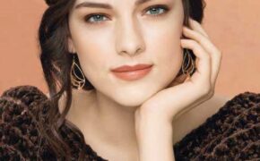 Chuyên gia trang điểm của Kanebo hướng dẫn trang điểm xu hướng thu đông mới nhất