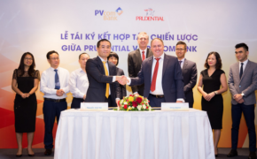 Prudential và Pvcombank ký kết hợp tác độc quyền dài hạn