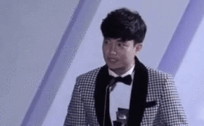 Quốc Trường lên tiếng về sự cố bị fan cuồng làm náo loạn sân khấu AAA