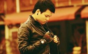 Chàng trai đam mê “làm xiếc” với những con chữ